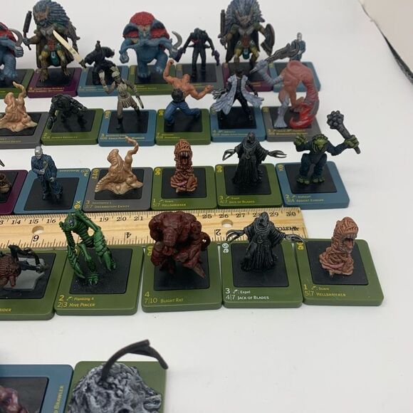 Dreamblade Miniatures Lot of (40) Figures, Wizards 2006 - Picture 5 of 10